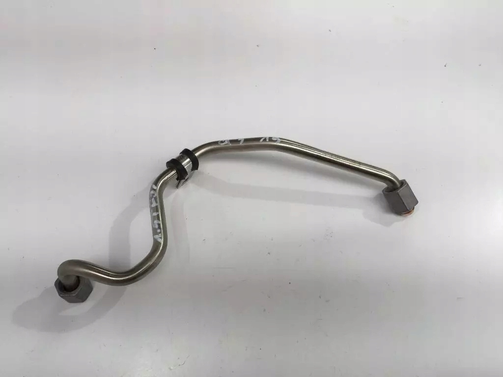 фото №1, Audi оригинальный номер 05e130241a шланг топлива