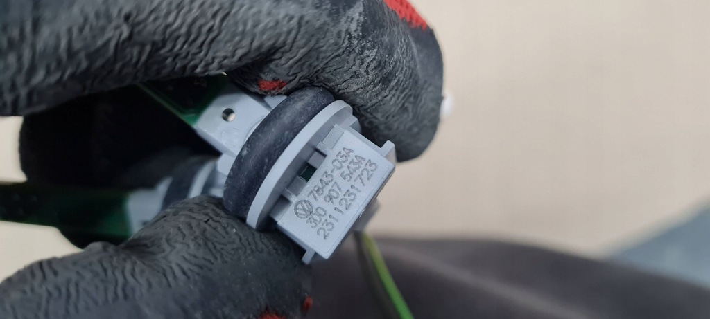 фото №6, Sq8 4m rsq8 q8 датчик температури зовнішньої 3d0907543a q3 83a a4 b9 a5