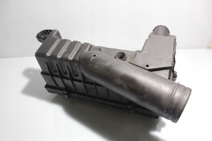 фото №3, Корпус фильтра воздуха skoda octavia ii 1.9tdi