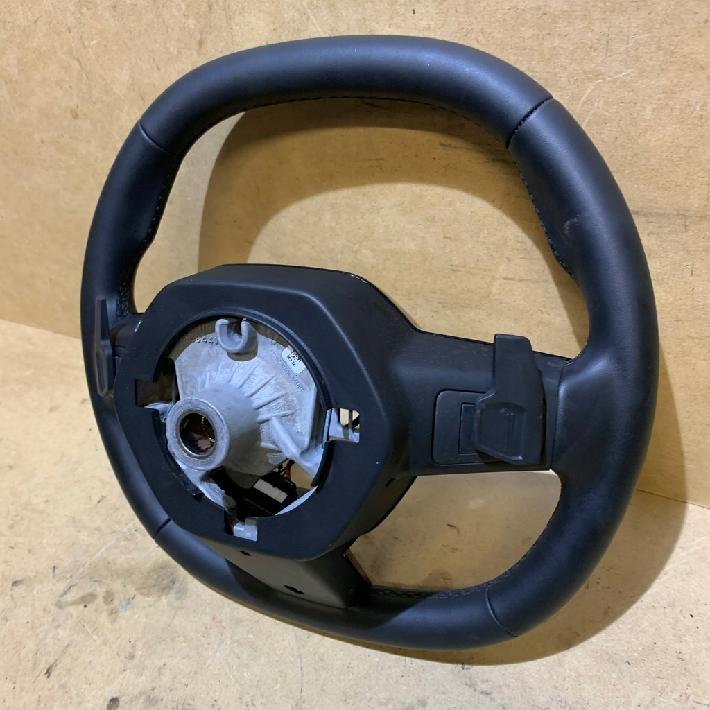 фото №10, Renault megane v e-tech воздуховод 484009182r