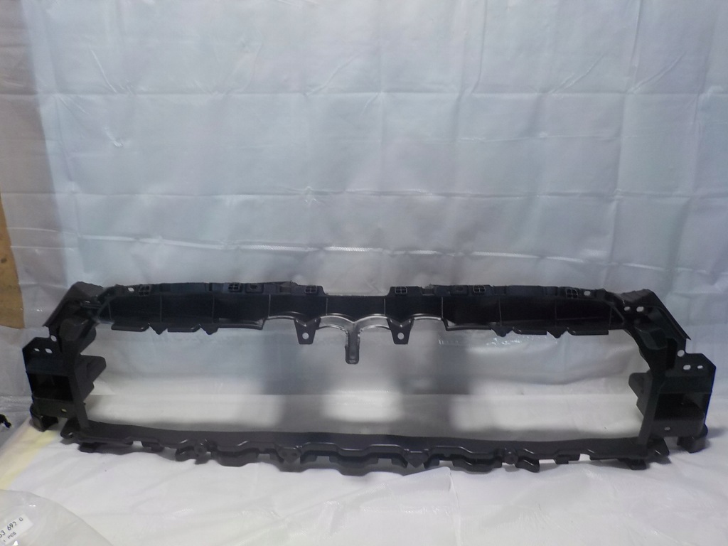 фото №1, Audi q3 2016" - 2018" кронштейн решётка решетка 8u0853692c