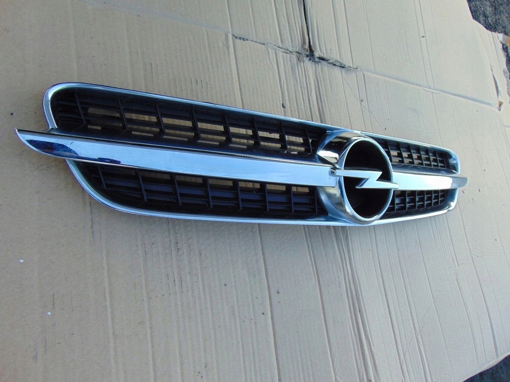 фото №4, Решітка радіатора решітка радіатора opel vectra c gts przed liftem europa
