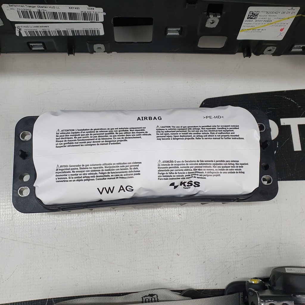 фото №12, Panamera 971 панель приладів консоль подушки безпеки ремені подушка безпеки