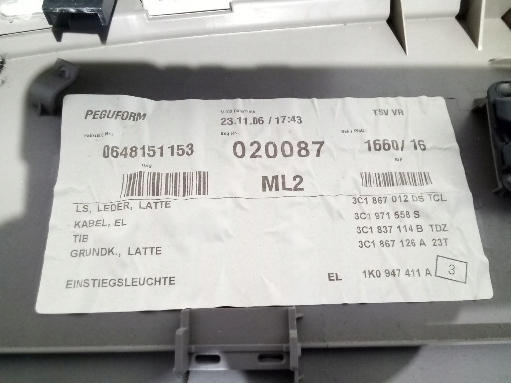 фото №9, Vw passat b6 обивка обшивка правый перед latte eu