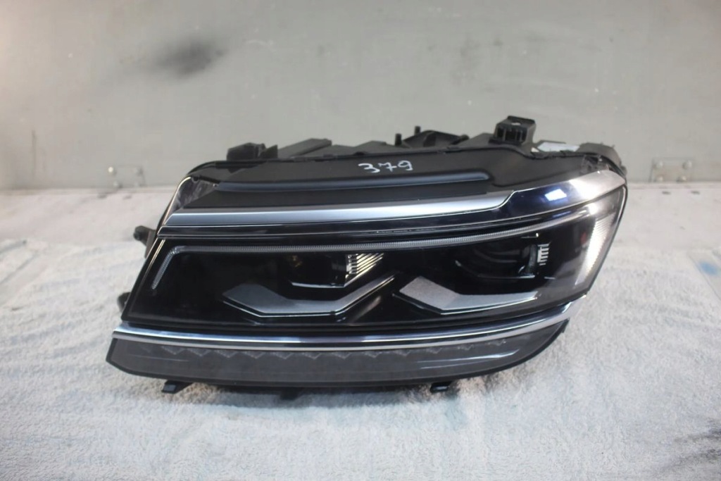 фото №1, Лампа левая перед volkswagen vw tiguan ii 2 full led allspace 5nn941081c