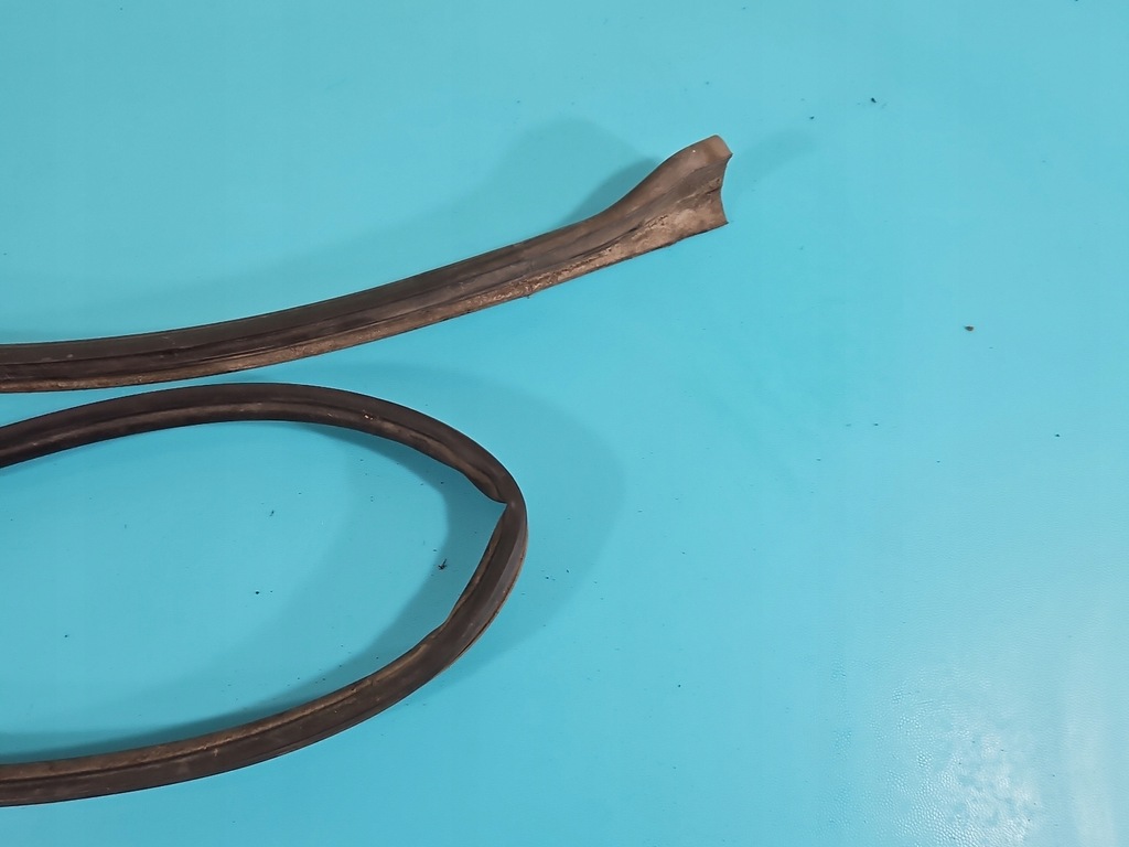 фото №7, Прокладка порог правая vw tiguan