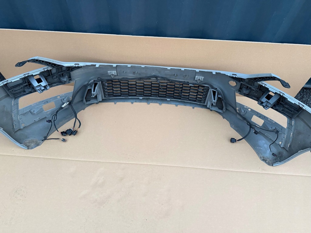 фото №6, Бампер skoda octavia mk3 lift vrs rs оригинал хороший состояние нет клеёный