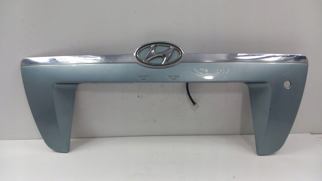 фото №1, Hyundai tucson i микровыключатель накладка крышки задняя bu