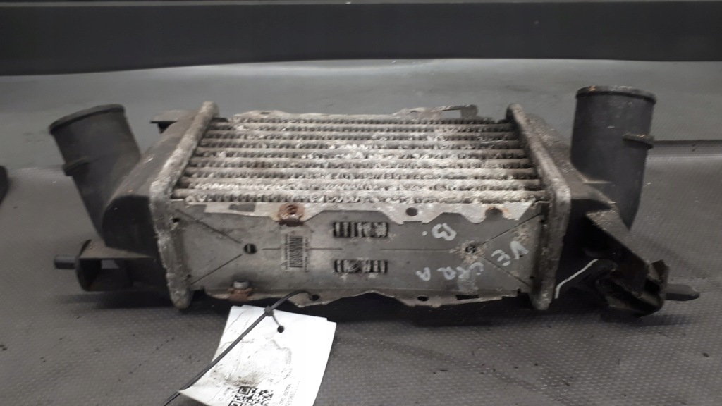 Купити 52475657 інтеркулер opel vectra b 2.0 2.2