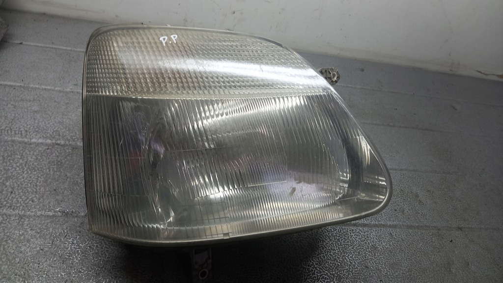 фото №1, Фара правый opel agila 1.0b 00r 09204188