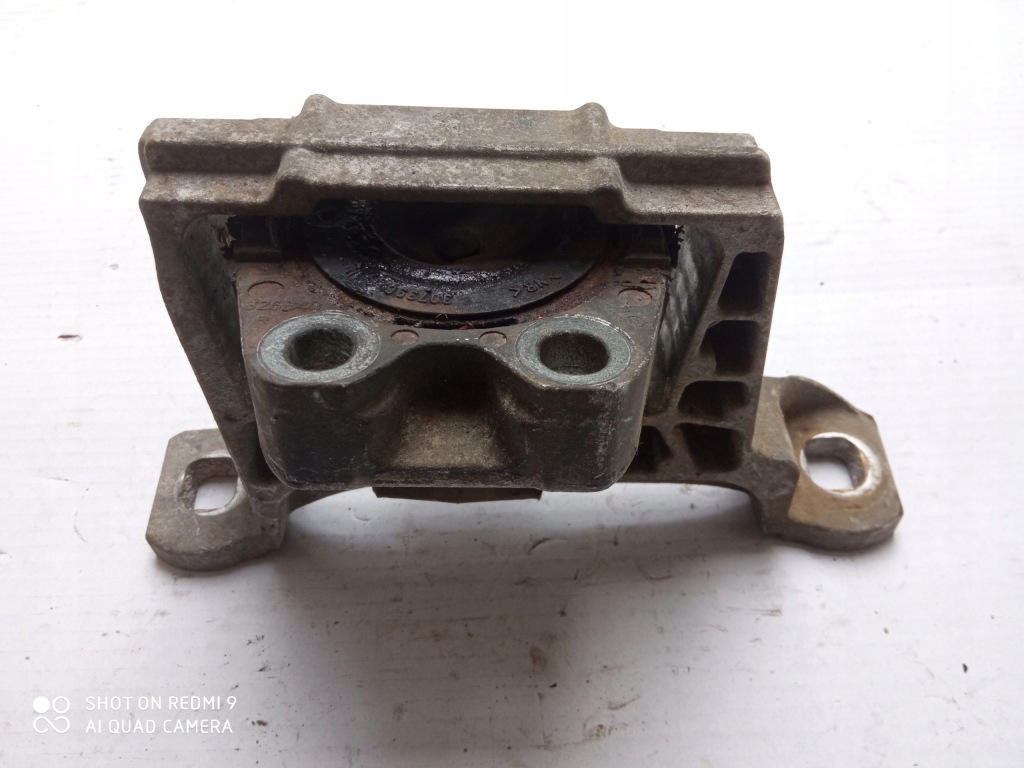 Купить Ford focus mk3 кронштейн подушка двигателя 3m51-6f012-bk
