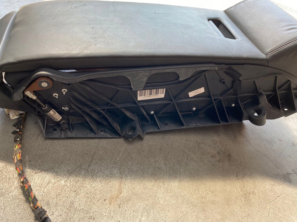 фото №8, Туннель подлокотник задняя audi a8 d4 4h0885076