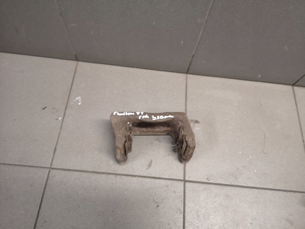 фото №1, Скоба гальма правий задня vw phaeton 310mm