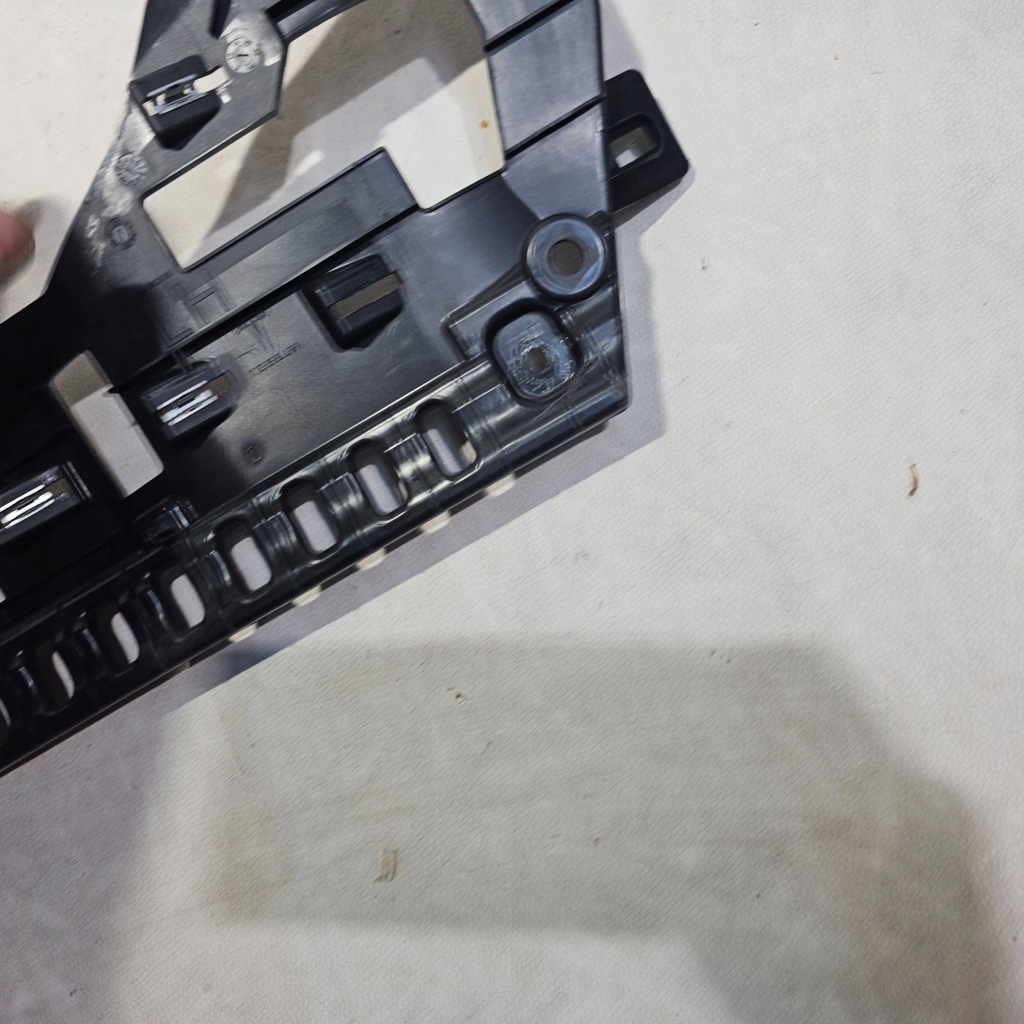 фото №10, Кронштейн кронштейн стойка c левый tesla model s plaid 1587702-00-c