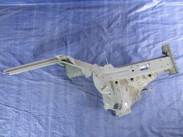 фото №4, Hyundai i10 ii подкрылок четверть правая лонжерон