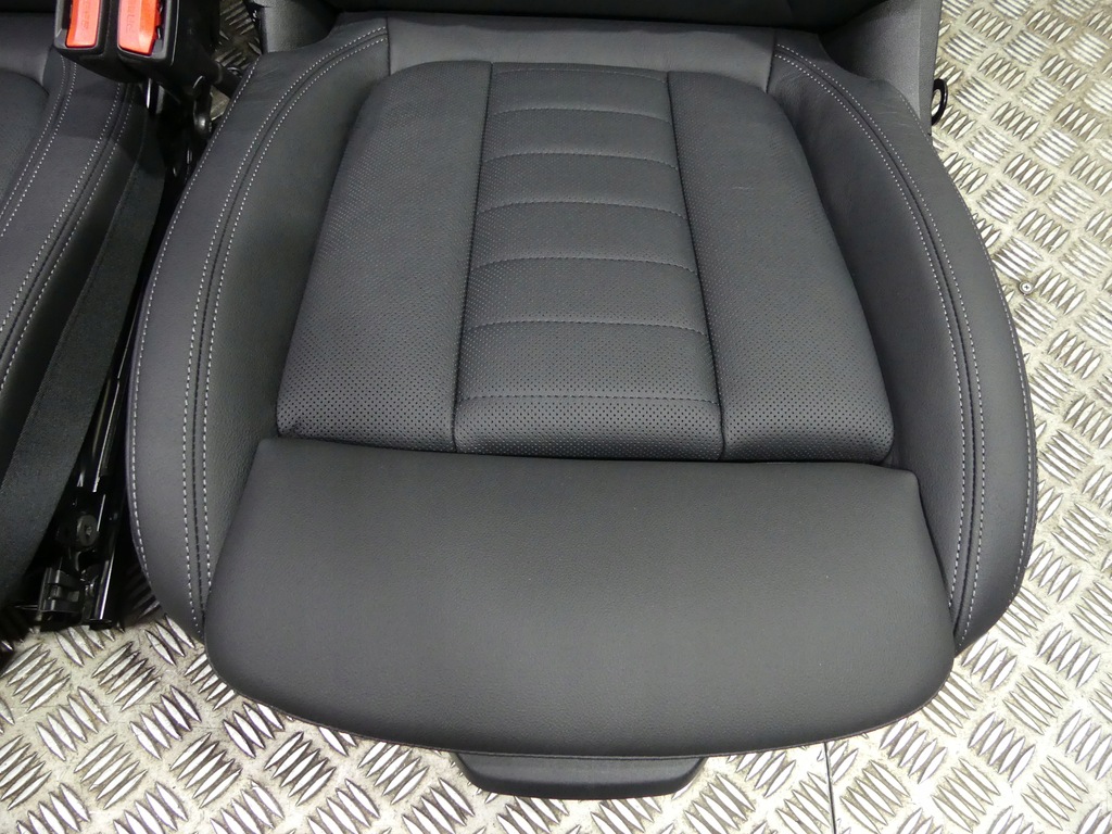 фото №13, Bmw 4 g26 sport оббивка сидіння заднє сидіння підігрів вентиляція тунель 295 km