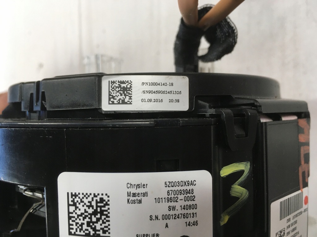 фото №8, Переключатель комбинированный лента maserati levante 670093948