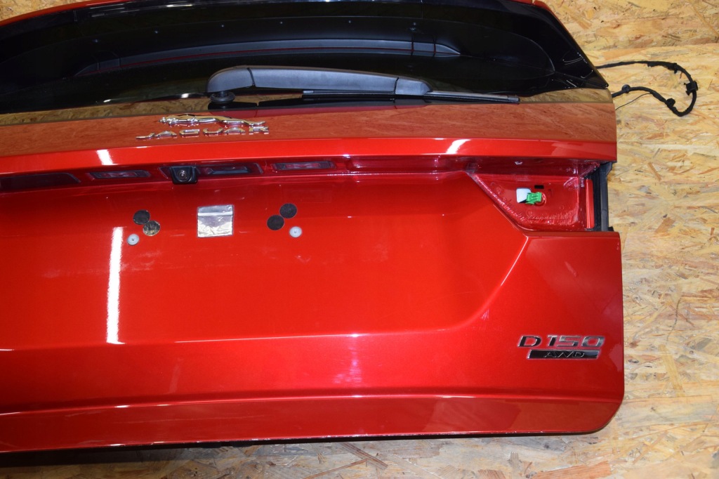 Кришка багажника задня багажника+ камера jaguar e-pace x540 cah Оригінал