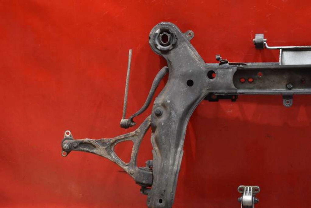 фото №10, Підрамник балка підрамник підрамник перед volvo xc90 1 i 2.9 t6 272 km awd 02-06