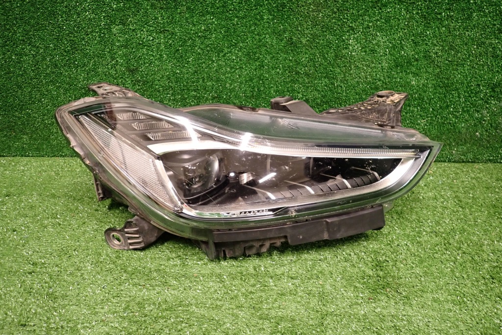 Купить Фара перед правый  maserati ghibli рестайлинг  2018 full led m157 670100984