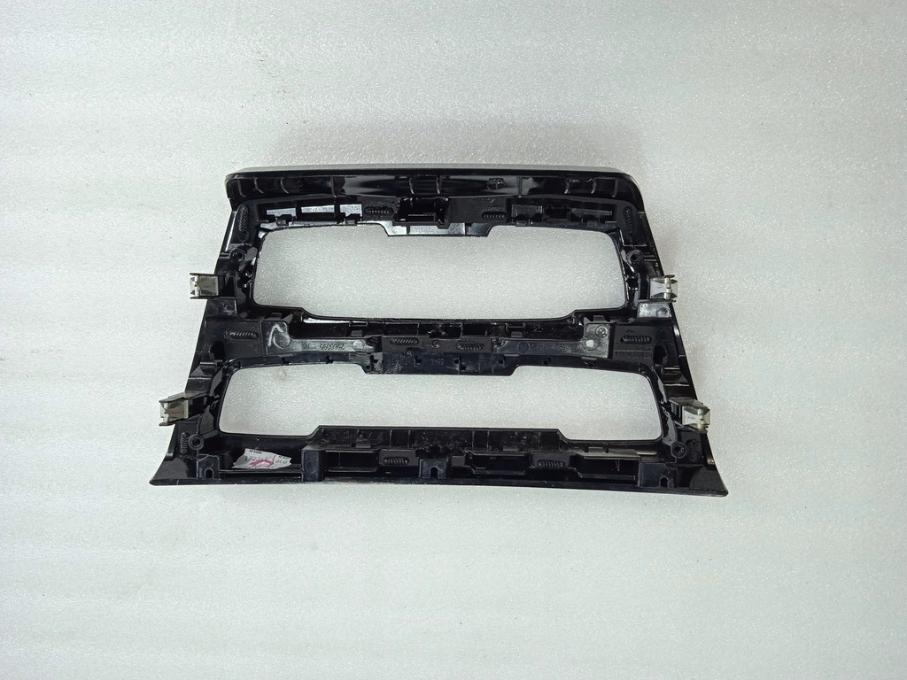 фото №3, Bmw x1 f39 f48 f45 f46 рамка радио кондиционера