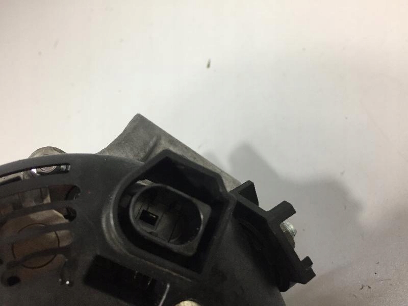 фото №1, Генератор bmw 2 coupe f22, f87 7638337 3.0l бензиновый 235kw 2015