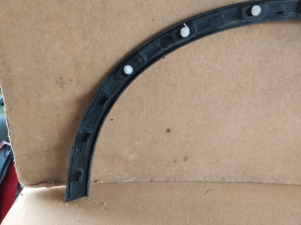 фото №7, Молдинг крыла правый перед volvo xc40 ii