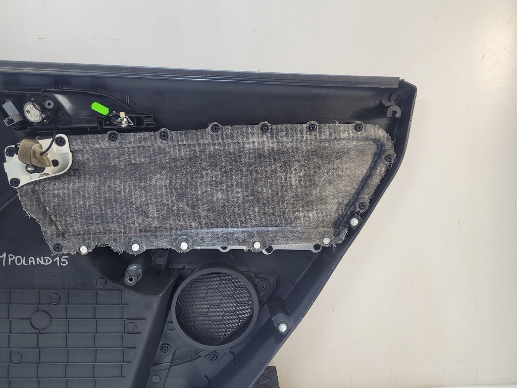 фото №8, Yeti обивка обшивка дверь левый задняя 5l0867211