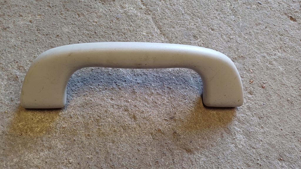 фото №1, Mazda 2 dj 15- ручка потолочный