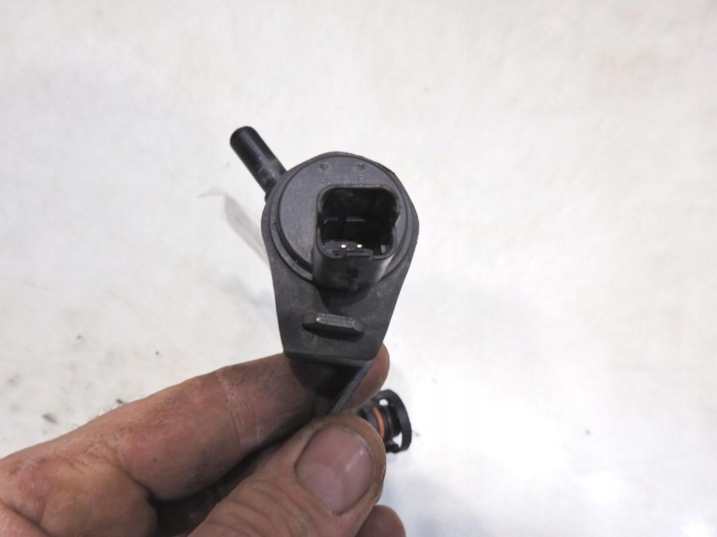 фото №3, Клапан вакууму шланг mini one ii r56 1.4 v754196180