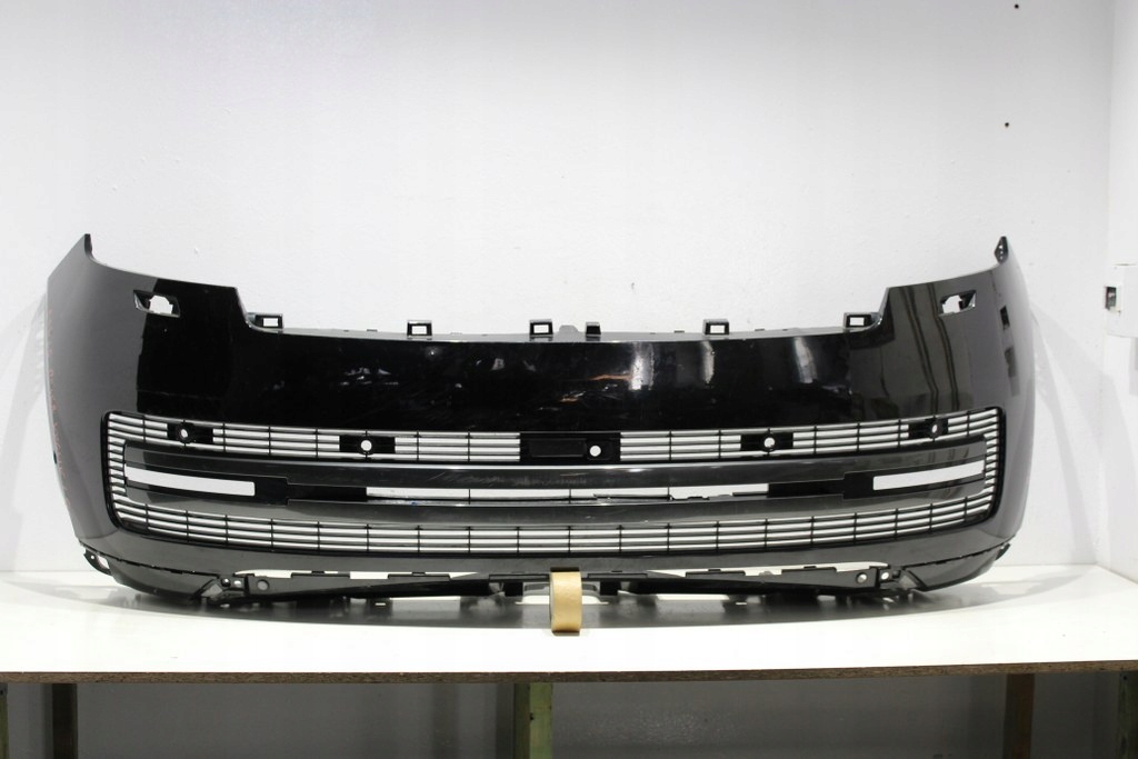 Купити Land rover l460 vogue бампер перед передній гарний