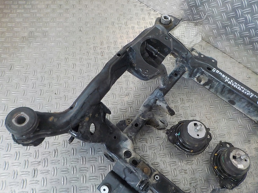 фото №8, Jeep grand cherokee wk2 3.0 підрамник підрамник перед