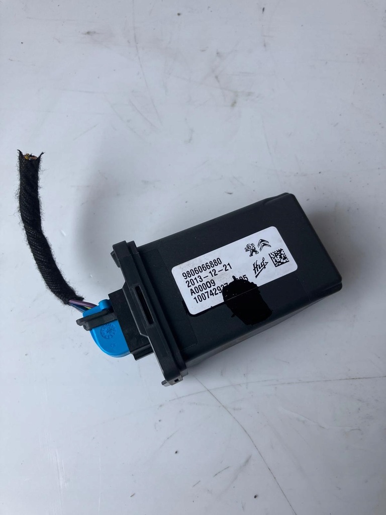 фото №1, Модуль блок управления сигнализация c4 picasso ii 9806066880