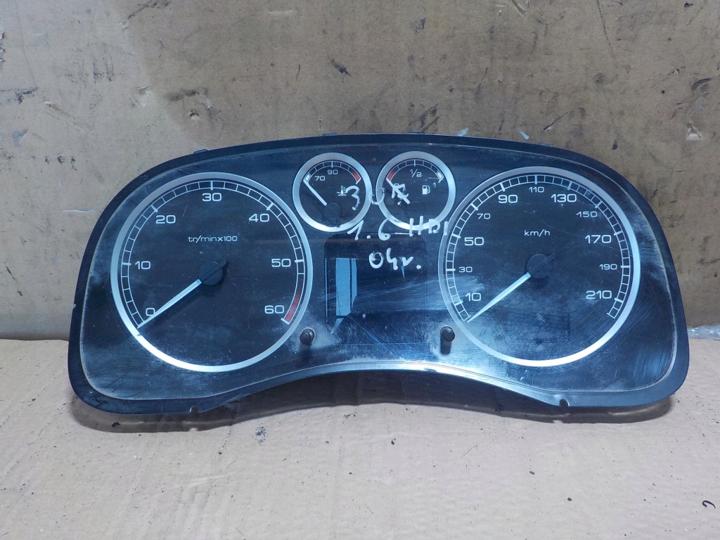 фото №3, Peugeot 307 приборы счетчик