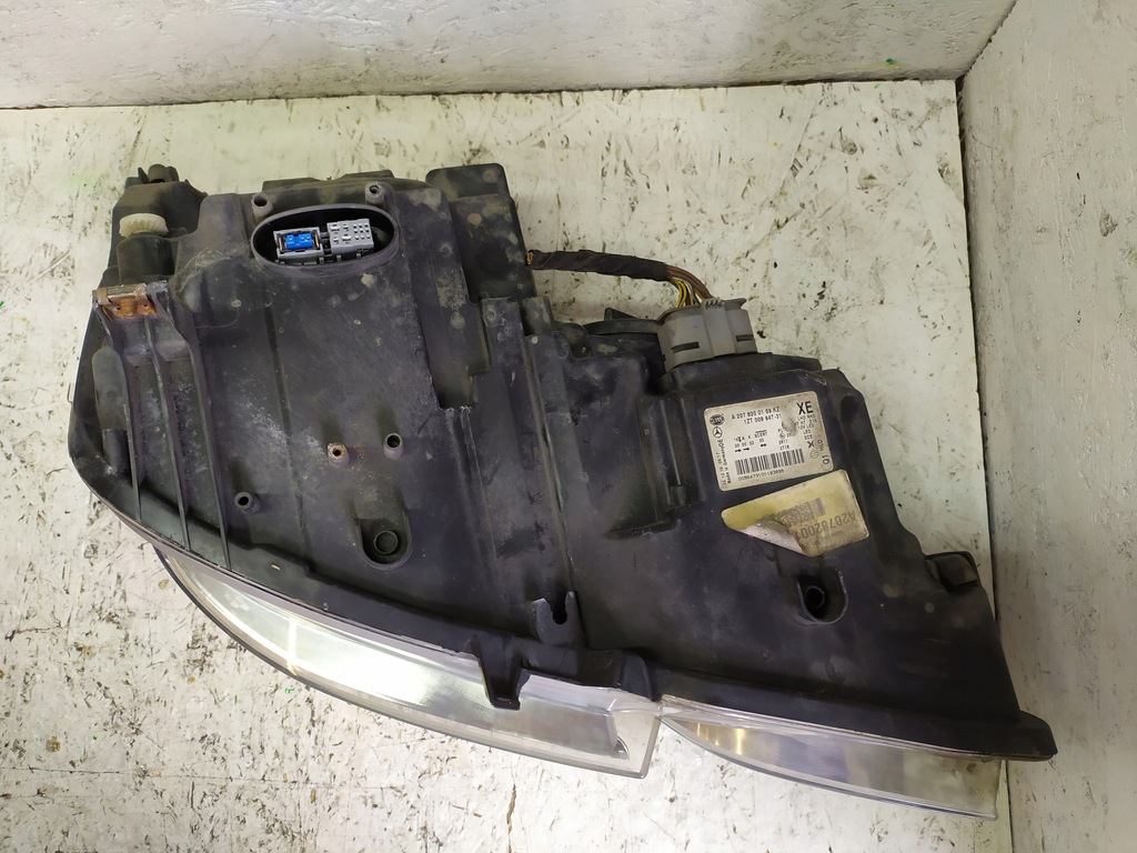 фото №11, Mercedes w207 coupe лампа ліва bi ксенон