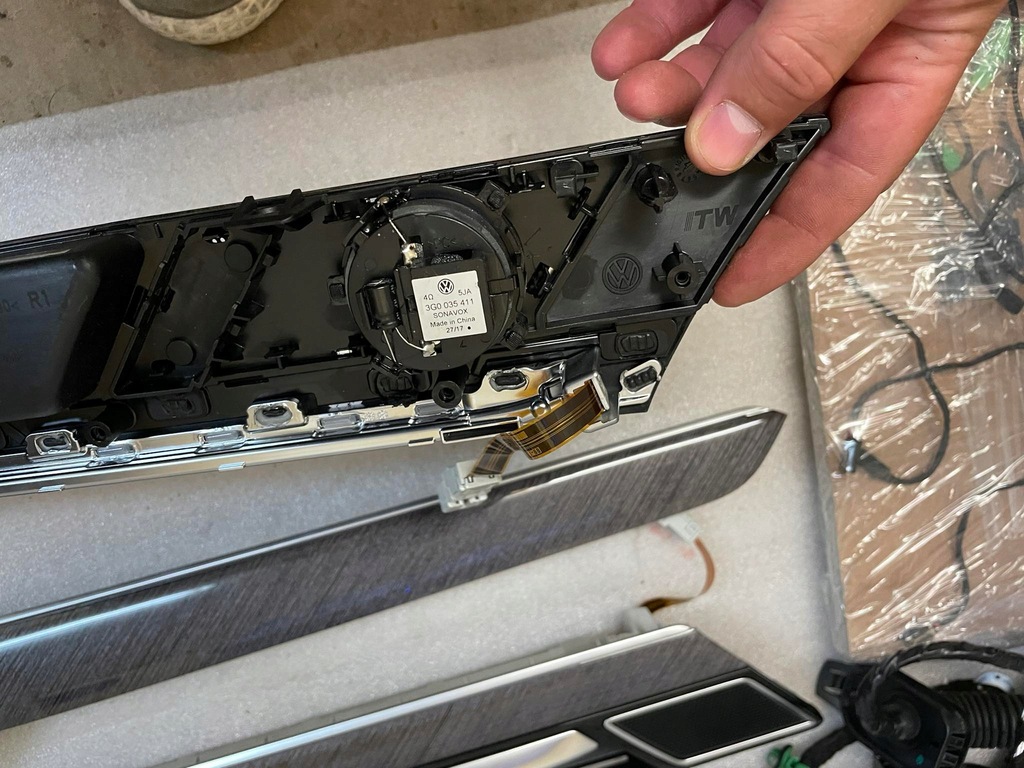 фото №10, Vw arteon молдинг dekor дверь led ambiente pro 8cf