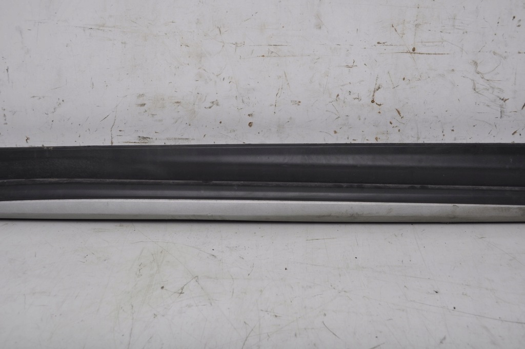 фото №13, Ford focus mk4 накладка поріг права nj