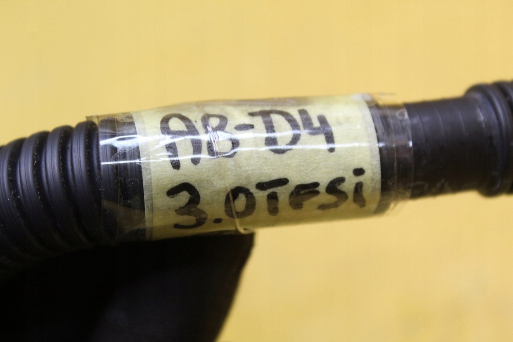 фото №7, Шланг трубка воздухозаборник audi a8 d4 3.0 tfsi cre