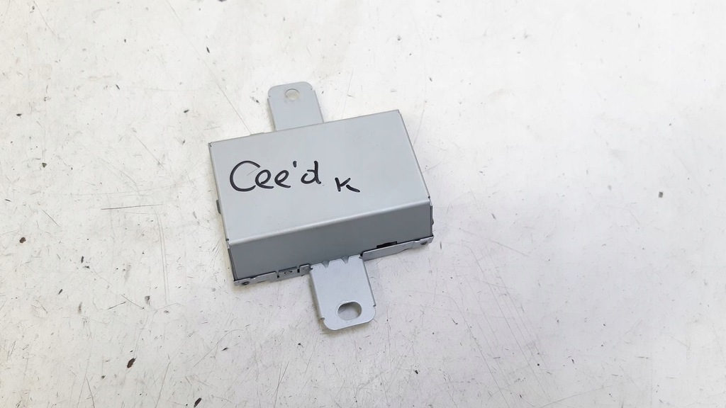 фото №1, Модуль usb kia ceed i 2,0 crdi hb