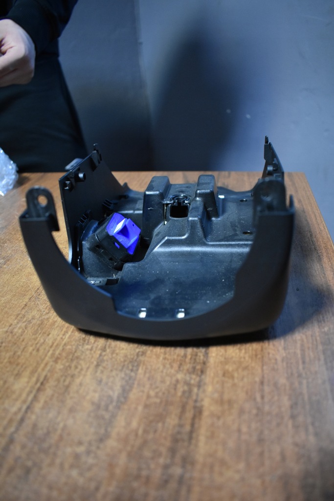 фото №1, Idealna захист колонки керма bentley bentayga 1