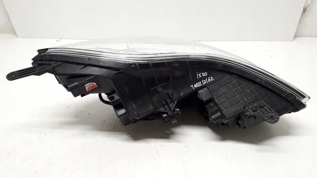 фото №12, Hyundai ix20 10- лампа ліва передня 92101-1k