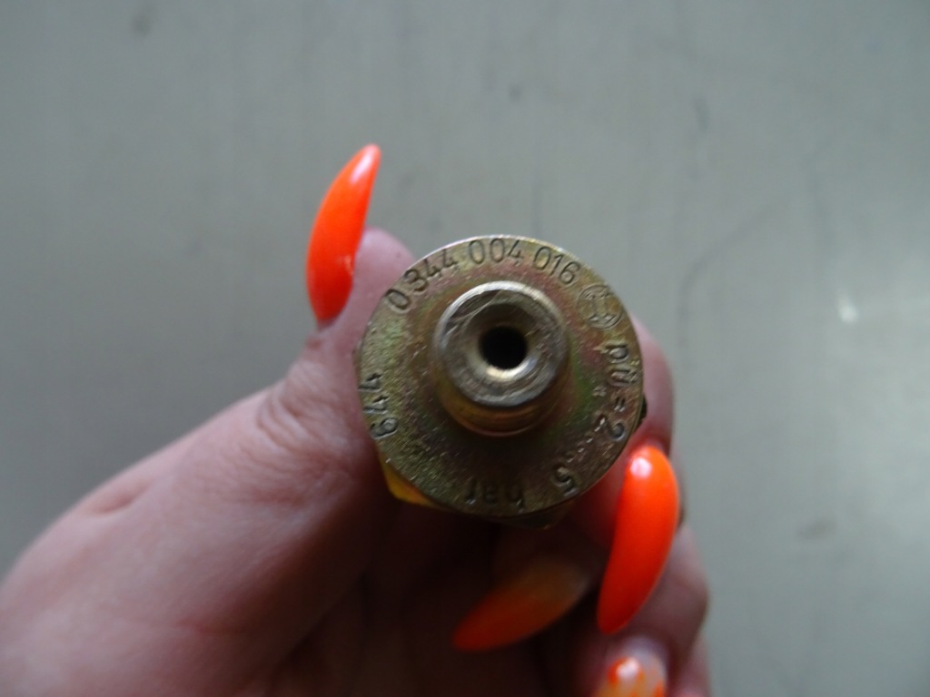 Выключатель света стоп mercedes 0005456109 oem Недорого