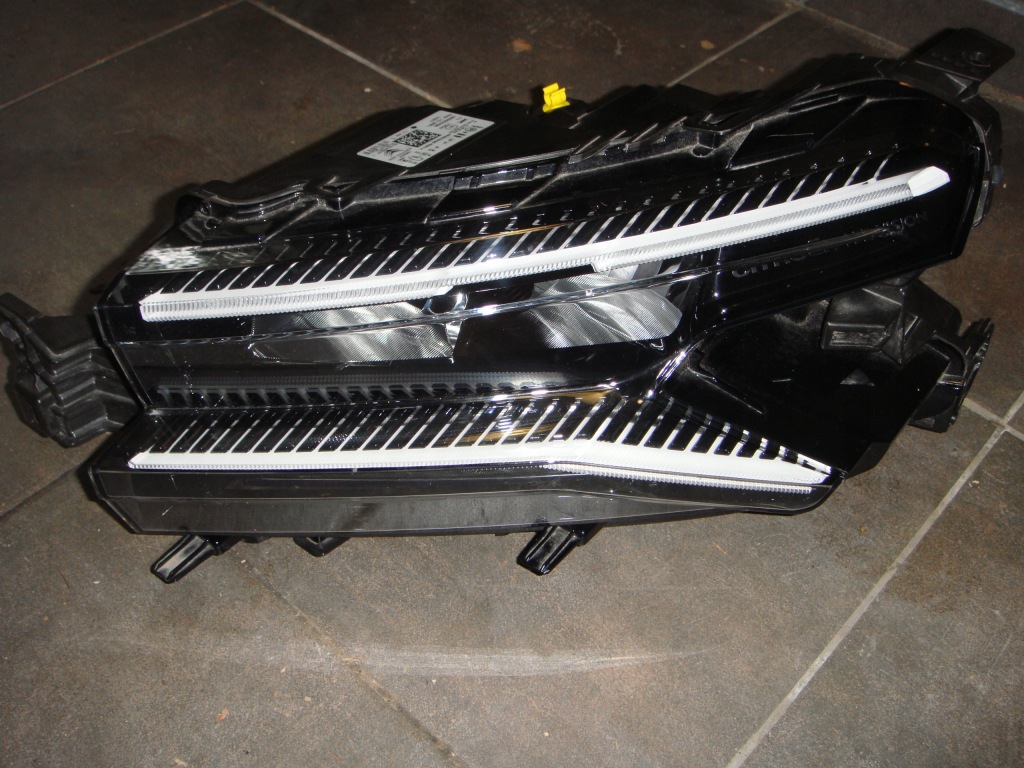 фото №1, Citroen c5 aircross 22r лампа перед передняя левая