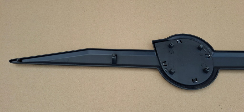 фото №8, Volvo fmx fm емблема решітка радіатора капот решітка радіатора 84378516