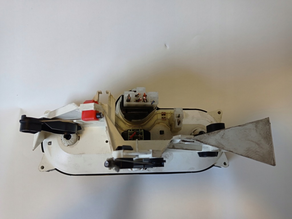 фото №6, Панель обдув mitsubishi carisma 9462641202