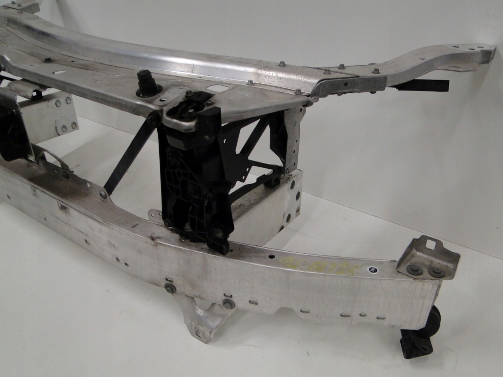 фото №7, Mercedes pas передний усилитель передний glc 253 x253 suv c253 coupe