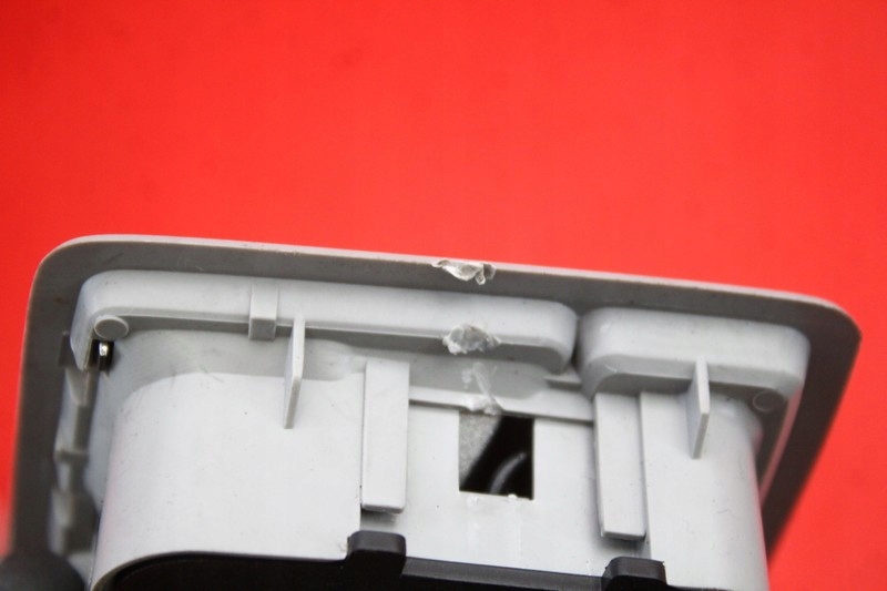 фото №8, Лампа освещение салона перед mazda 6 1 i gg mps lift 05-07