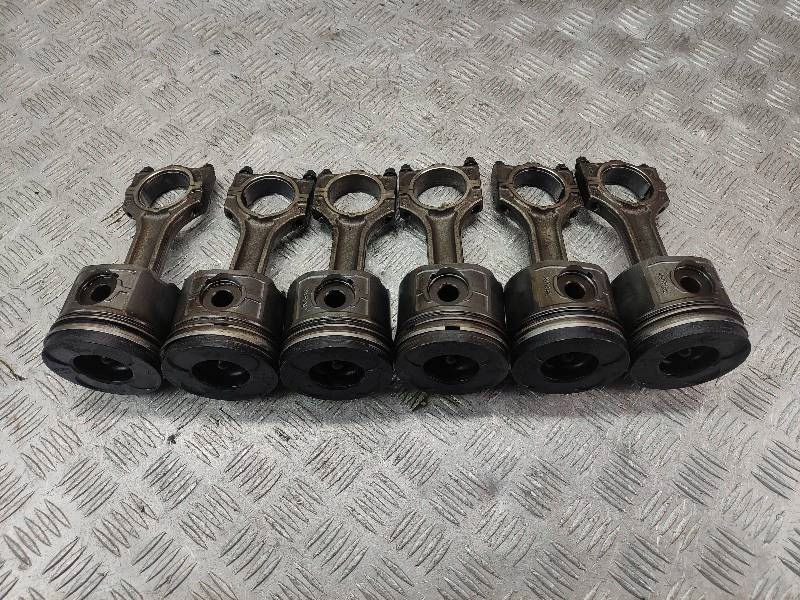 фото №1, Поршень + шатун bmw e39 530