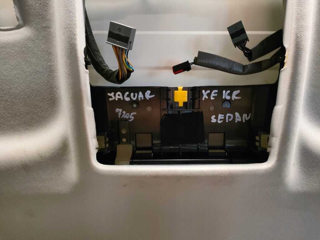 Jaguar xe седан стеля Київ