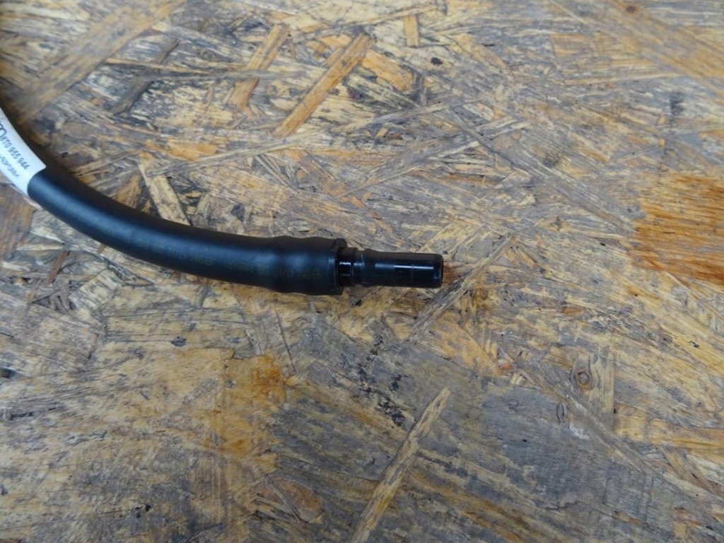 фото №5, Vw audi трубка waż шланг омивача 8t0955944